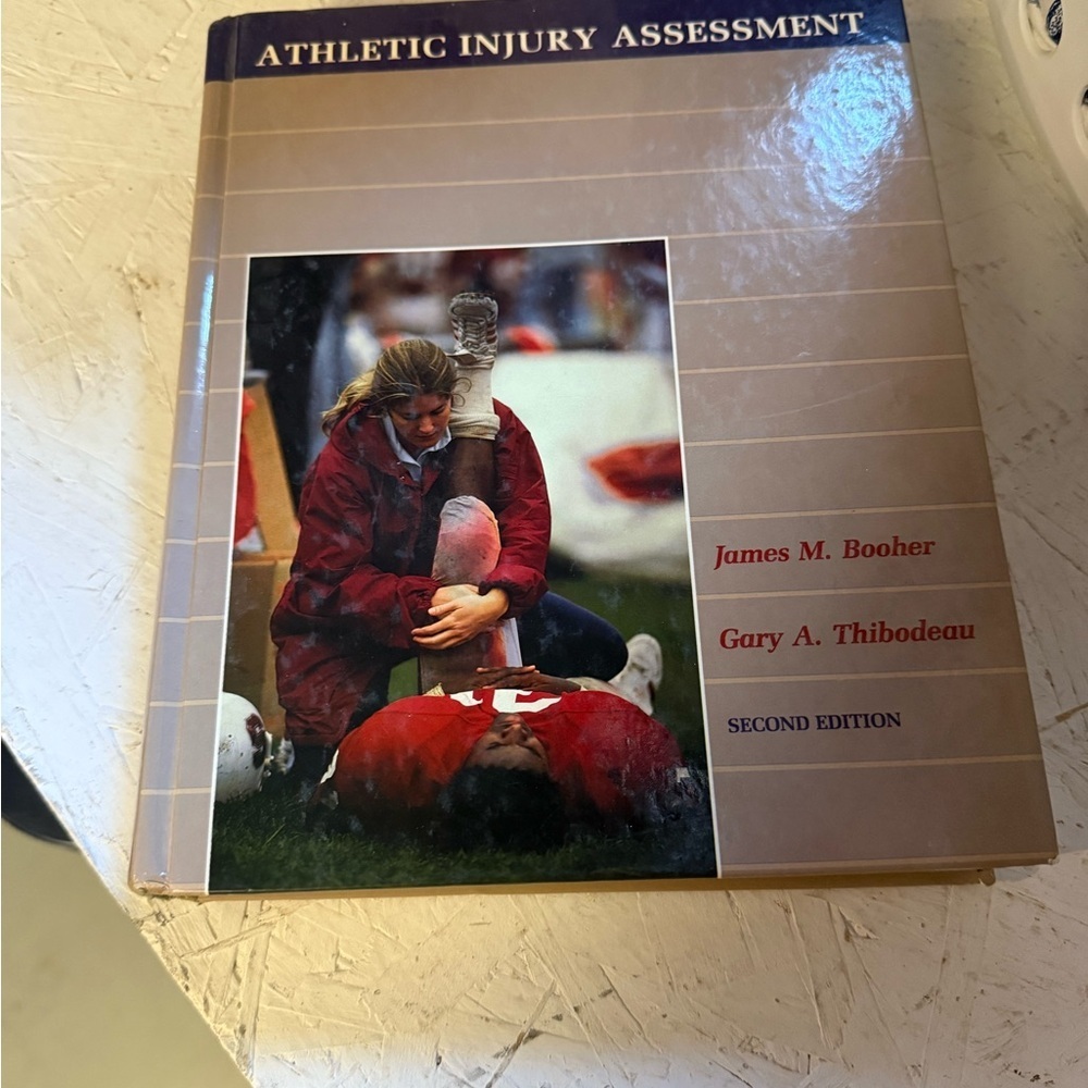 Athletic Injury Assessment Book Booher & Thibodeau Second Edition
